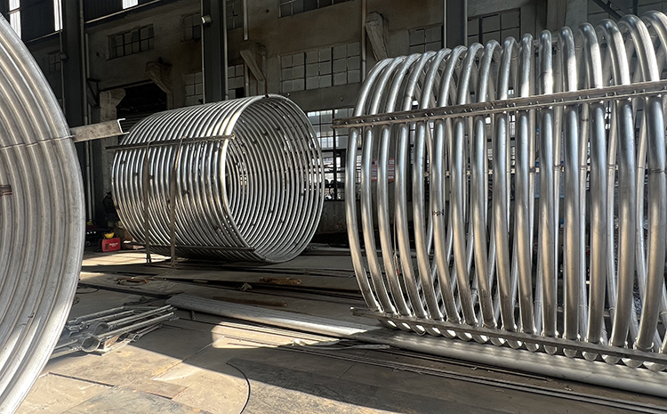 無錫龍賢機械制造有限公司生產(chǎn)哪些類型的不銹鋼管？